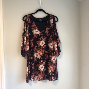 NWT Lulus Floral Dress